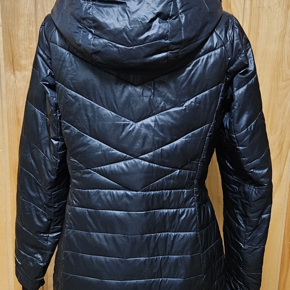 Women's Joy Peak Plush Novelty Puffer Jacket Size MEDIUM - Picture 7 of 7